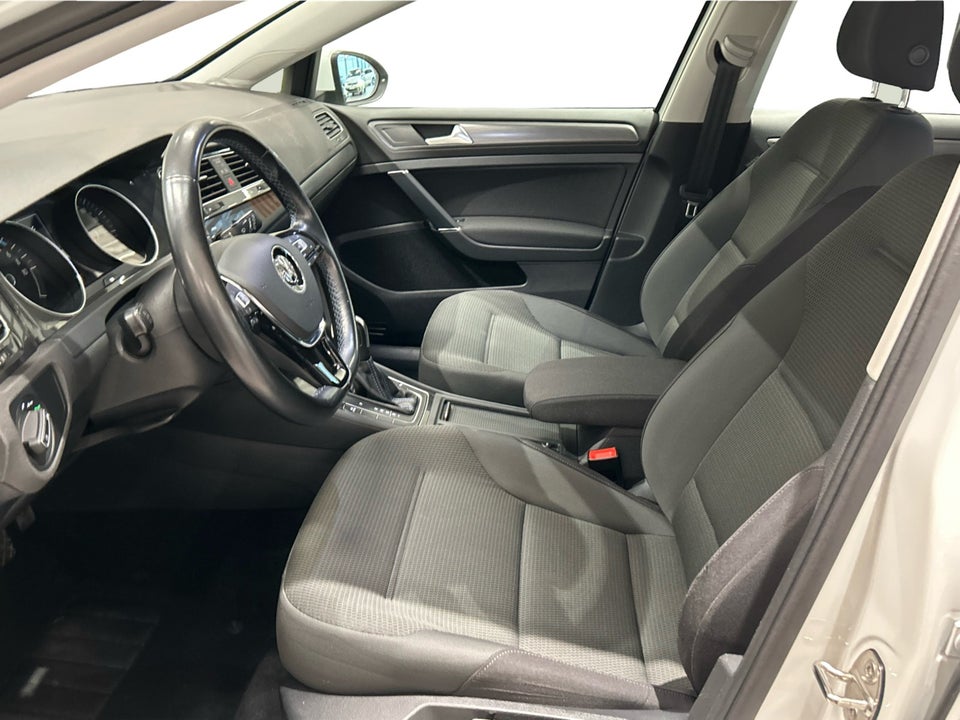 VW e-Golf VII Unlimited 5d