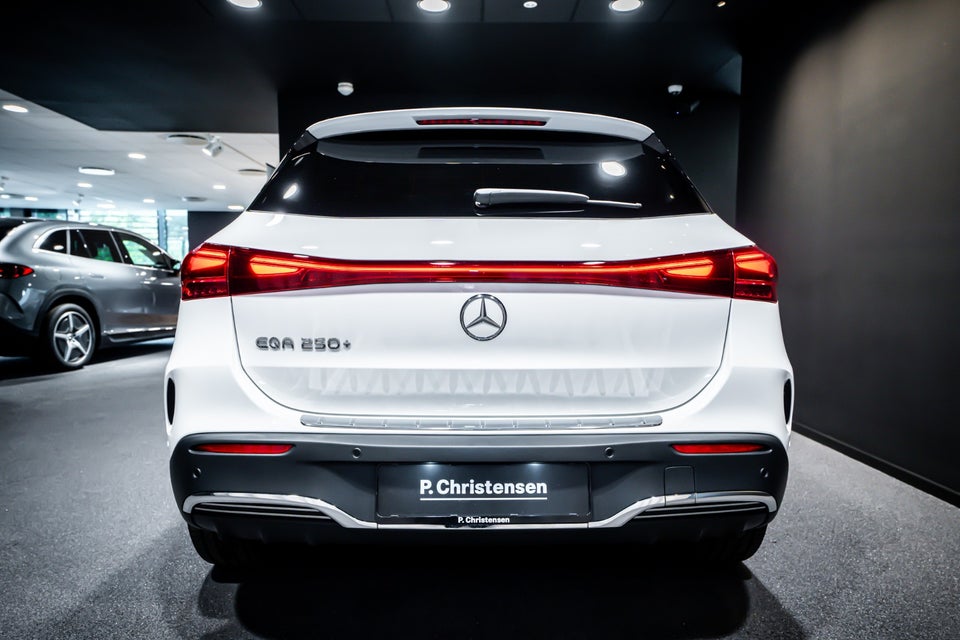 Mercedes EQA250+ AMG Premium 5d