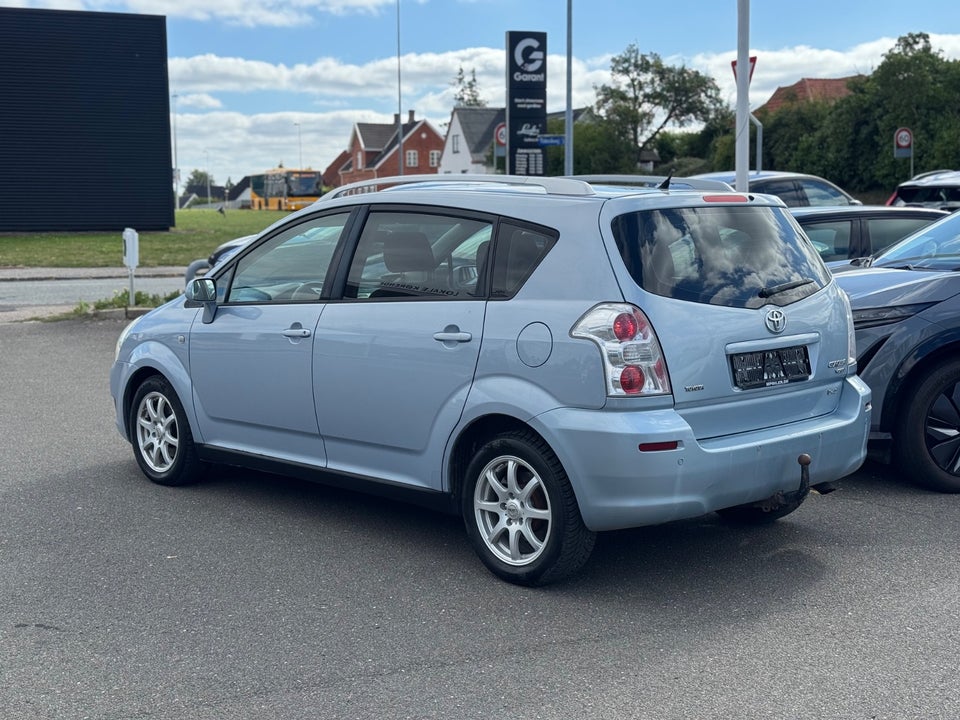 Toyota Corolla Verso 2,2 D-4D 136 Sol 7prs 5d