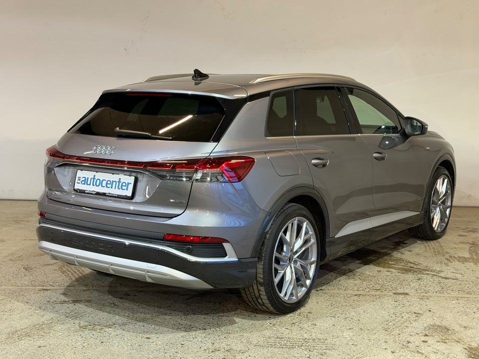 Audi Q4 e-tron 55 S-line quattro 5d
