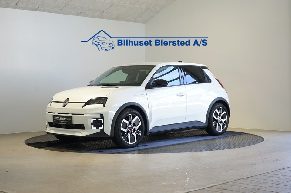 Renault 5 E-Tech 52 Techno 5d