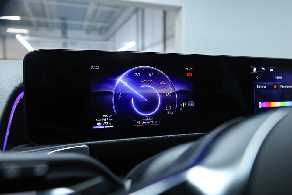 Mercedes EQB250+ Progressive 5d