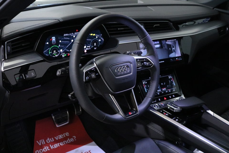 Audi Q8 e-tron 55 S-line Sportback quattro 5d