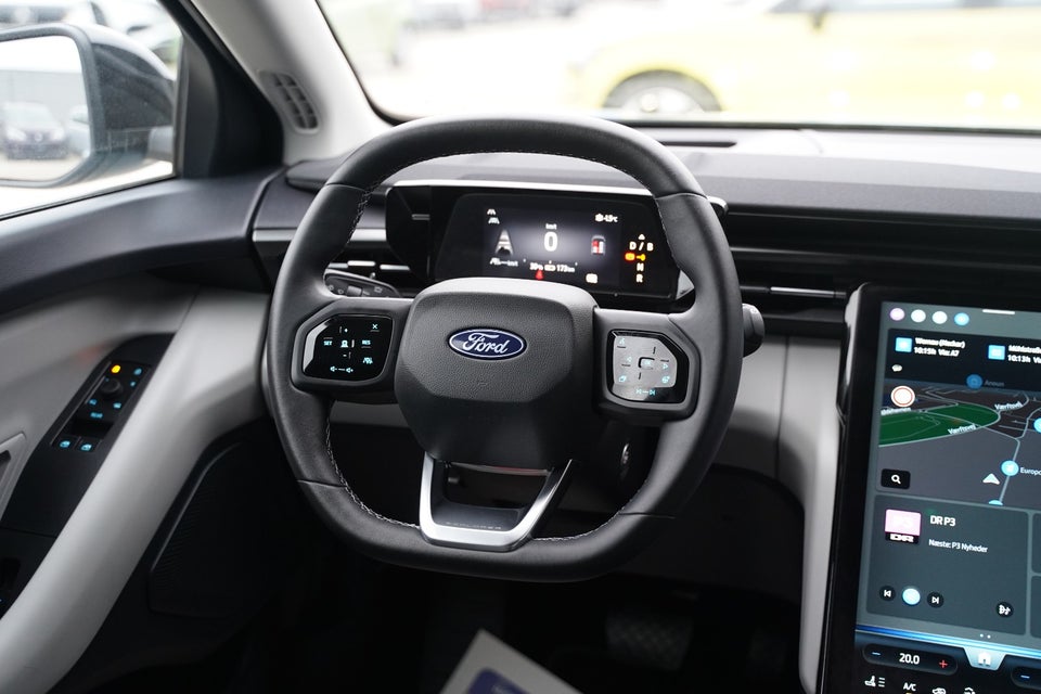 Ford Explorer 77 Select Extended Range 5d