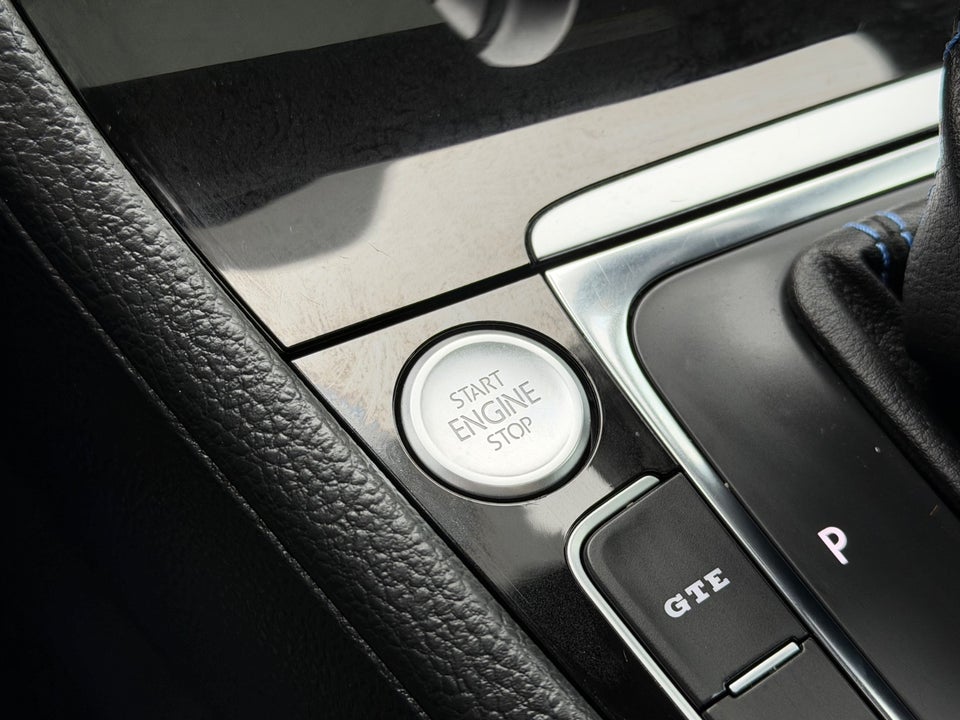 VW Golf VII 1,4 GTE DSG 5d