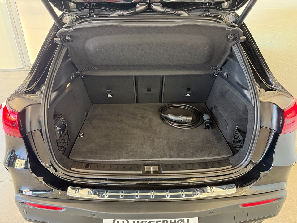 Mercedes EQA250+ AMG Line Premium 5d
