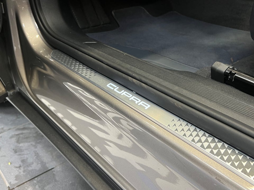 Cupra Tavascan 77 Adrenaline 5d