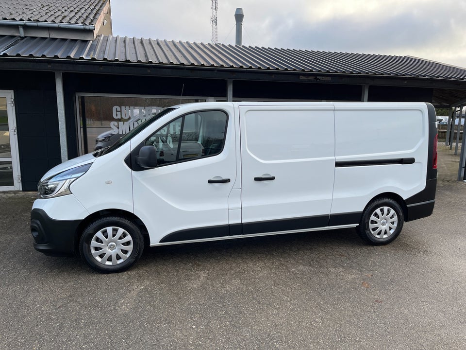 Renault Trafic T29 2,0 dCi 120 L2H1