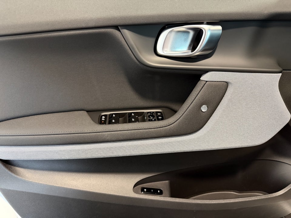 Polestar 2 Long Range 5d