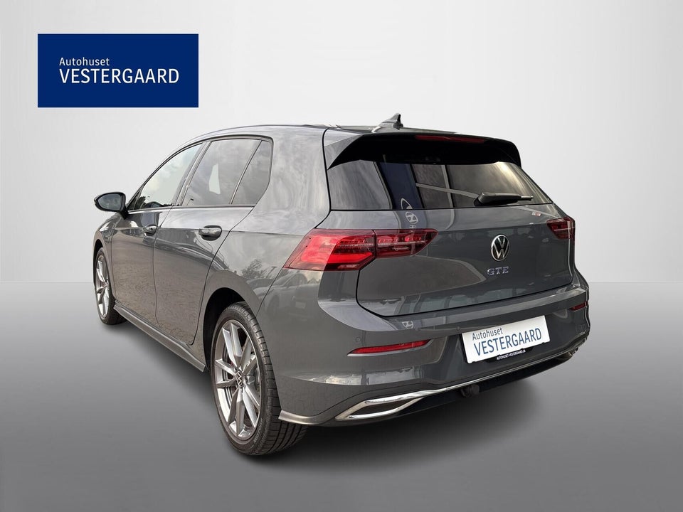 VW Golf VIII 1,4 GTE DSG 5d