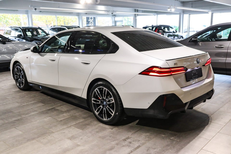 BMW i5 eDrive40 M-Sport Pro 4d