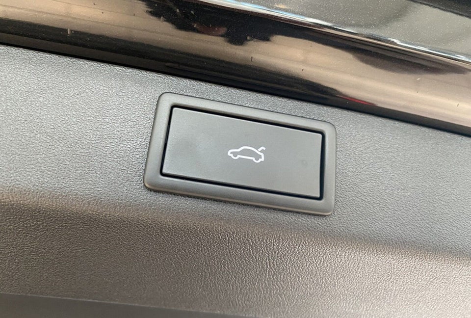 Skoda Elroq 60 iV Loft 5d
