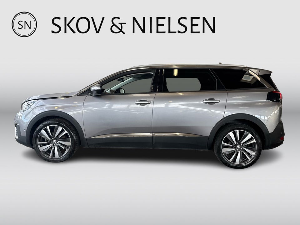 Peugeot 5008 1,6 BlueHDi 120 Allure 7prs 5d