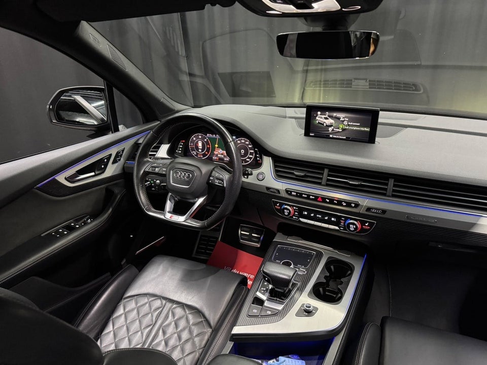 Audi Q7 3,0 TDi 272 S-line quattro Tiptr. Van 5d