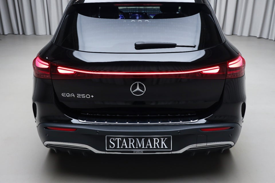 Mercedes EQA250+ AMG Advance 5d