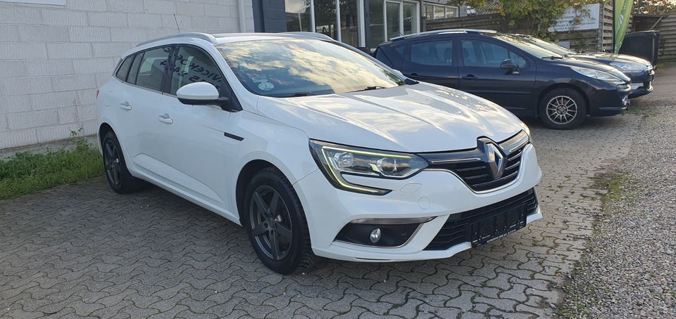 Renault Megane IV 1,2 TCe 130 Zen Sport Tourer 5d