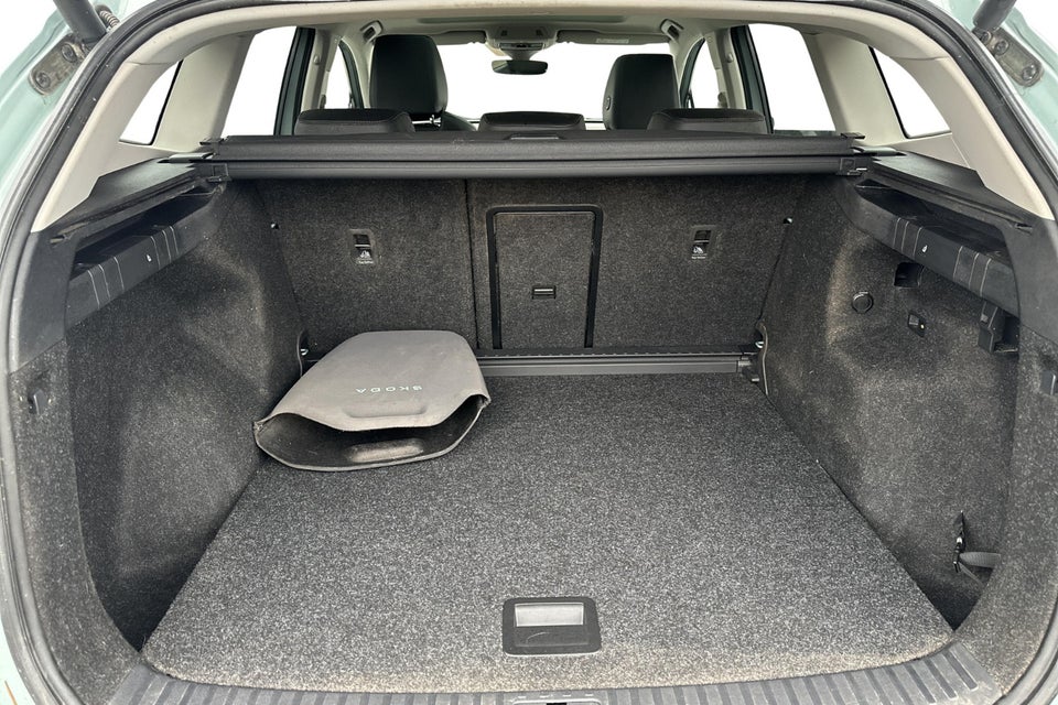 Skoda Enyaq 85 iV Premium 5d