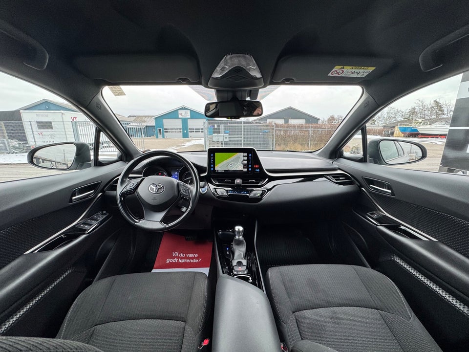 Toyota C-HR 1,8 Hybrid C-LUB CVT 5d