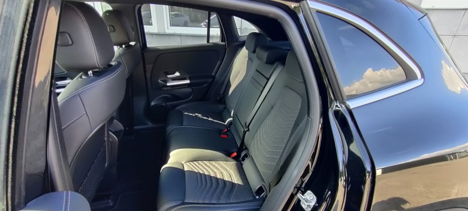 Mercedes EQA250 Progressive Advance 5d