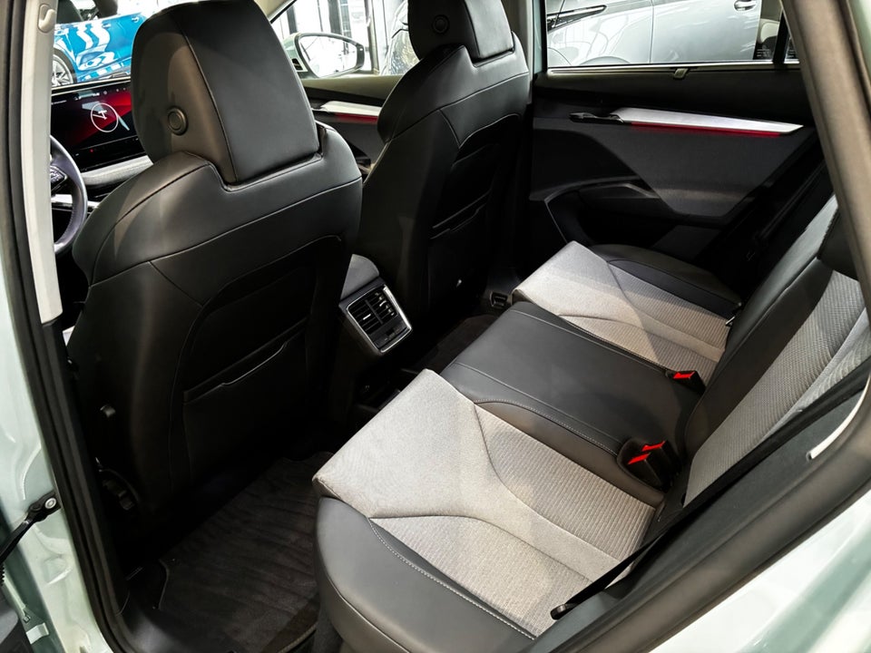 Skoda Enyaq 80 iV Clever 5d