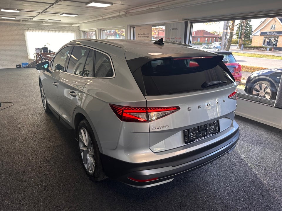 Skoda Enyaq 80x iV Lounge 5d