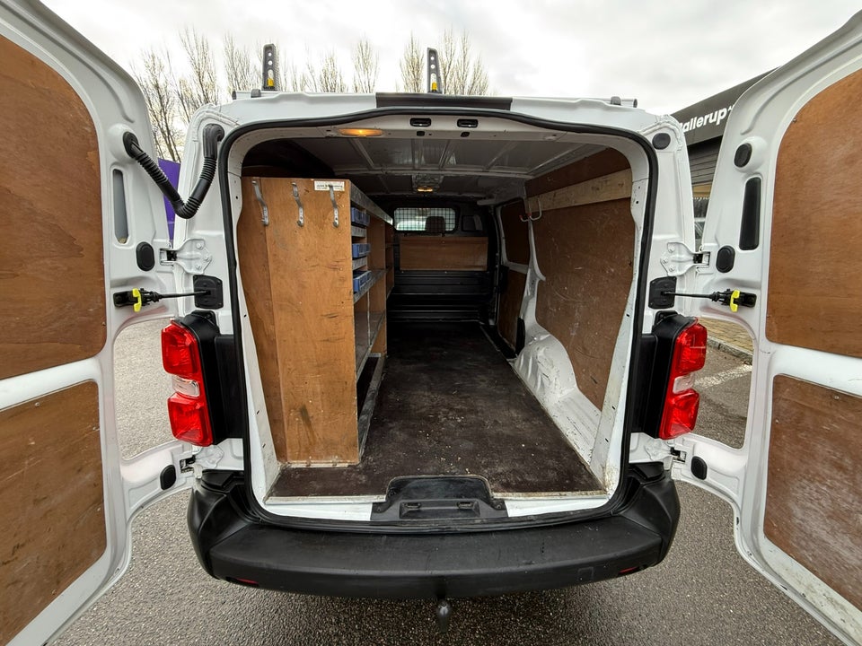 Toyota ProAce 2,0 D 120 Long Comfort 5d