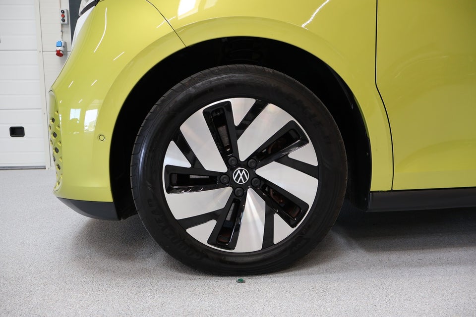 VW ID. Buzz 77 Pro SWB 5d