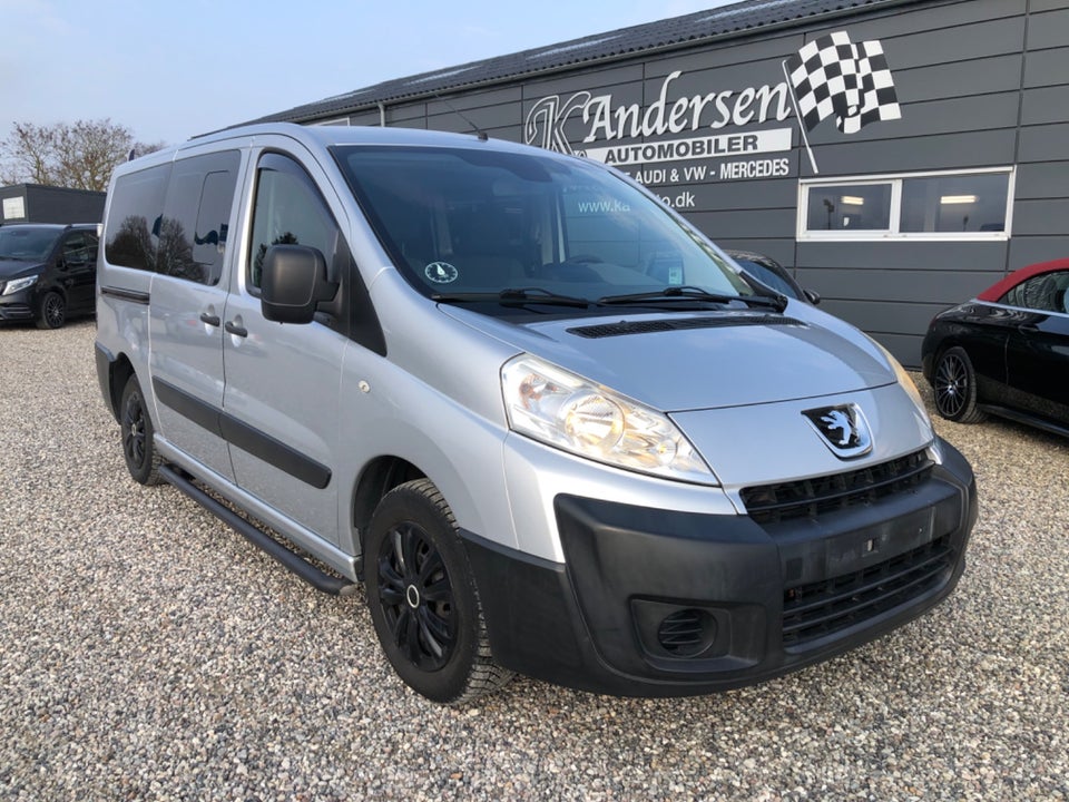 Peugeot Expert Tepee 2,0 HDi 163 Executive L1 8prs 4d