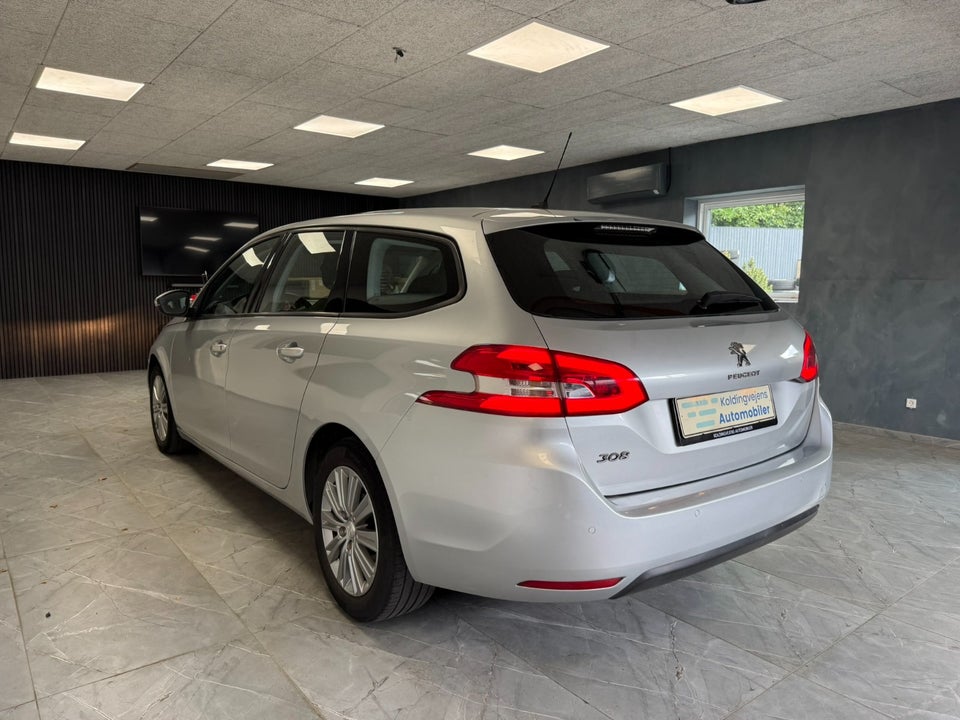 Peugeot 308 1,6 BlueHDi 120 Active SW EAT6 5d