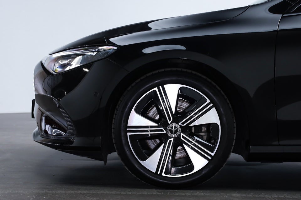 Mercedes CLA250+ EQ Progressive 4d