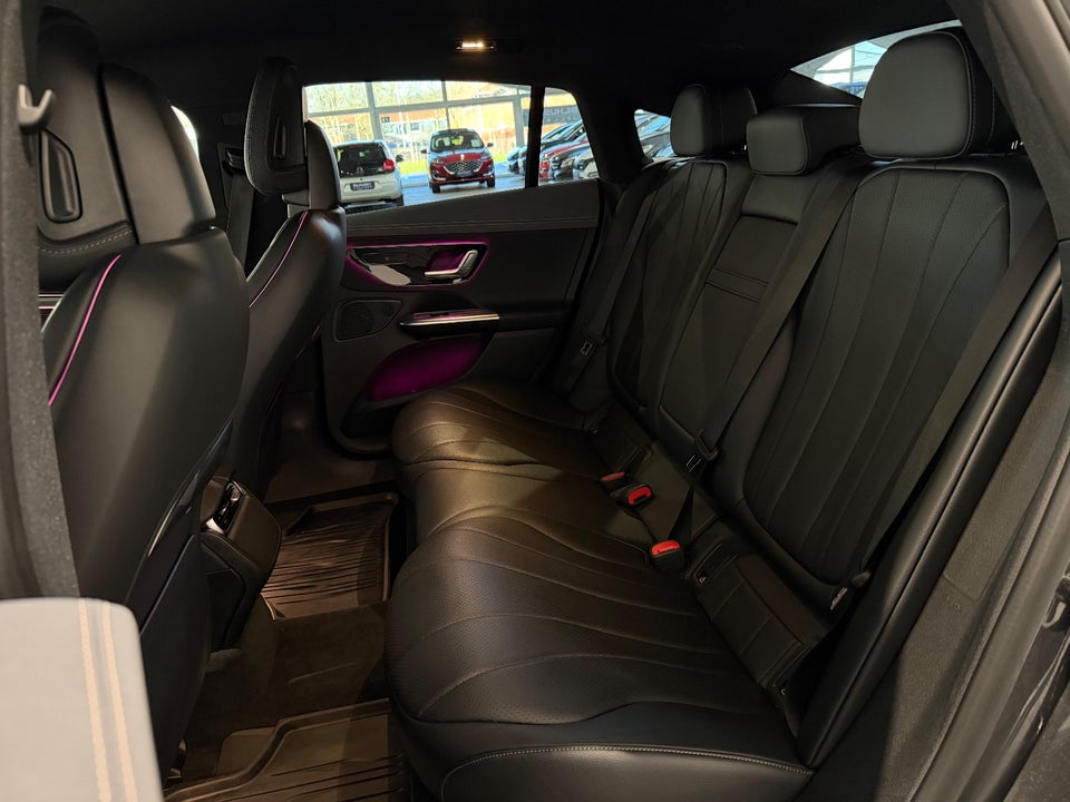 Mercedes EQE350 AMG Line 4d