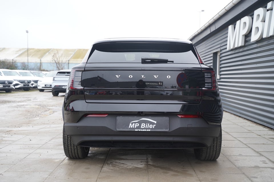 Volvo EX30 Twin Performance Plus 5d