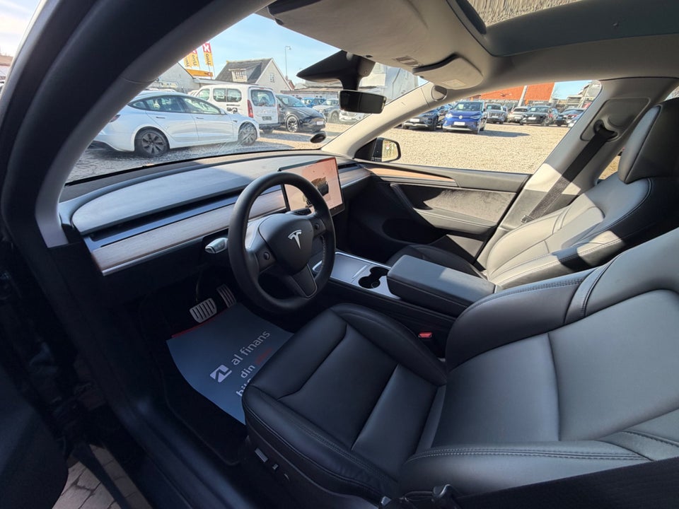 Tesla Model Y Performance AWD 5d