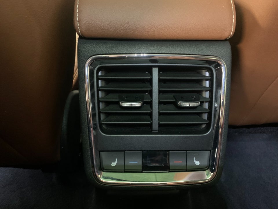 Skoda Enyaq 80 iV Suite 5d