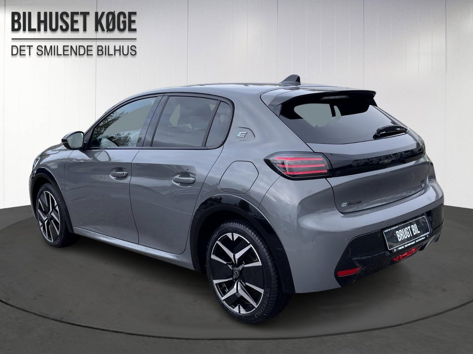 Peugeot e-208 54 GT 5d