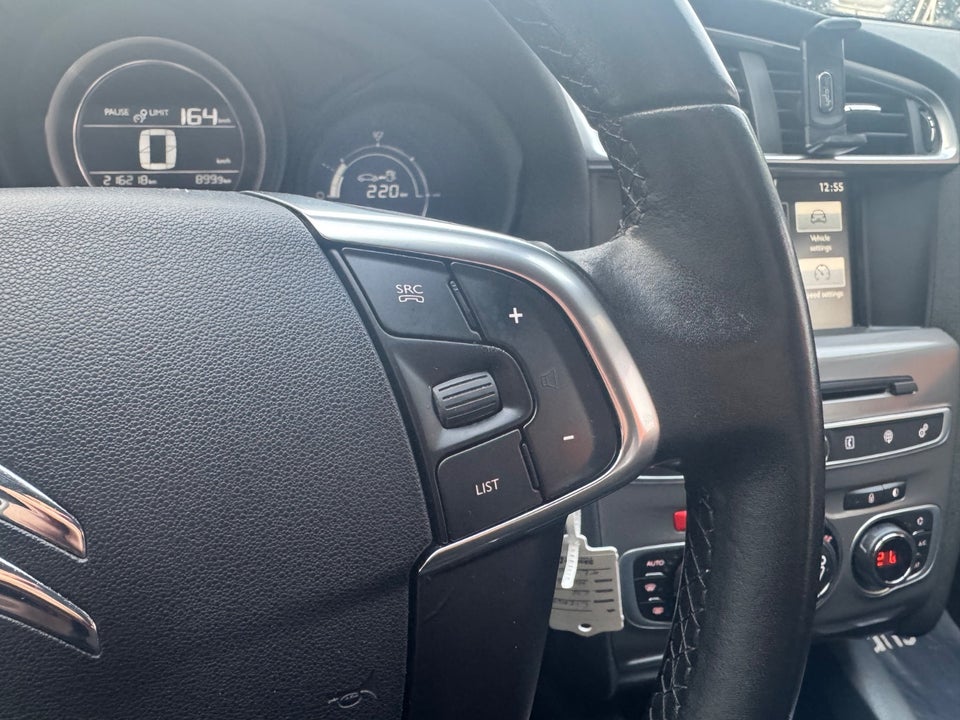 Citroën C4 1,6 BlueHDi 100 Feel Complet Van 5d