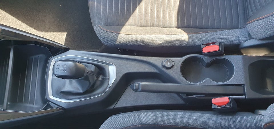 Peugeot 208 1,2 PureTech 75 Active 5d