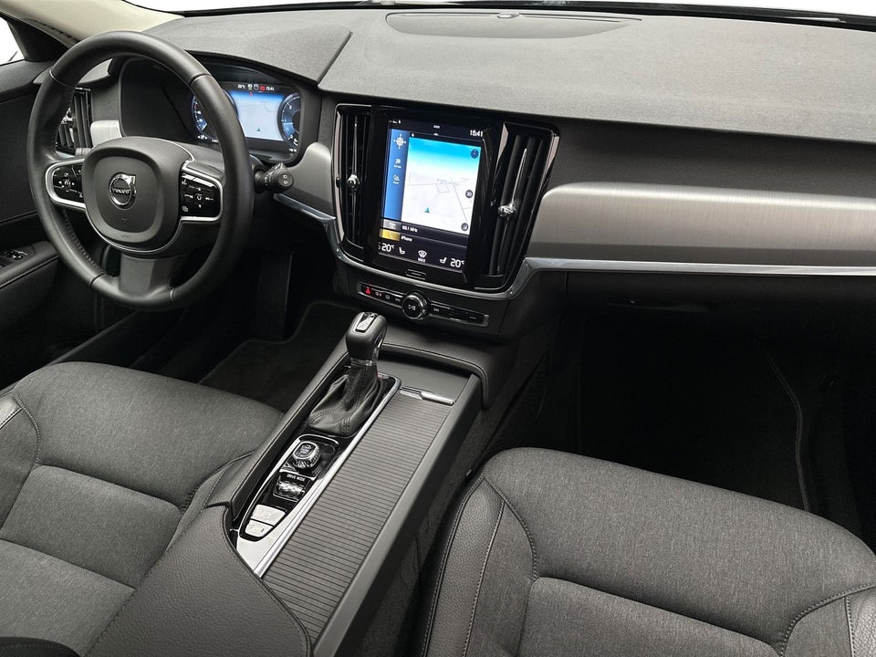 Volvo V90 2,0 D4 190 Momentum aut. 5d