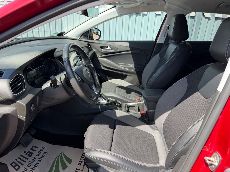 Opel Grandland X 1,6 Hybrid4 Ultimate aut. 5d