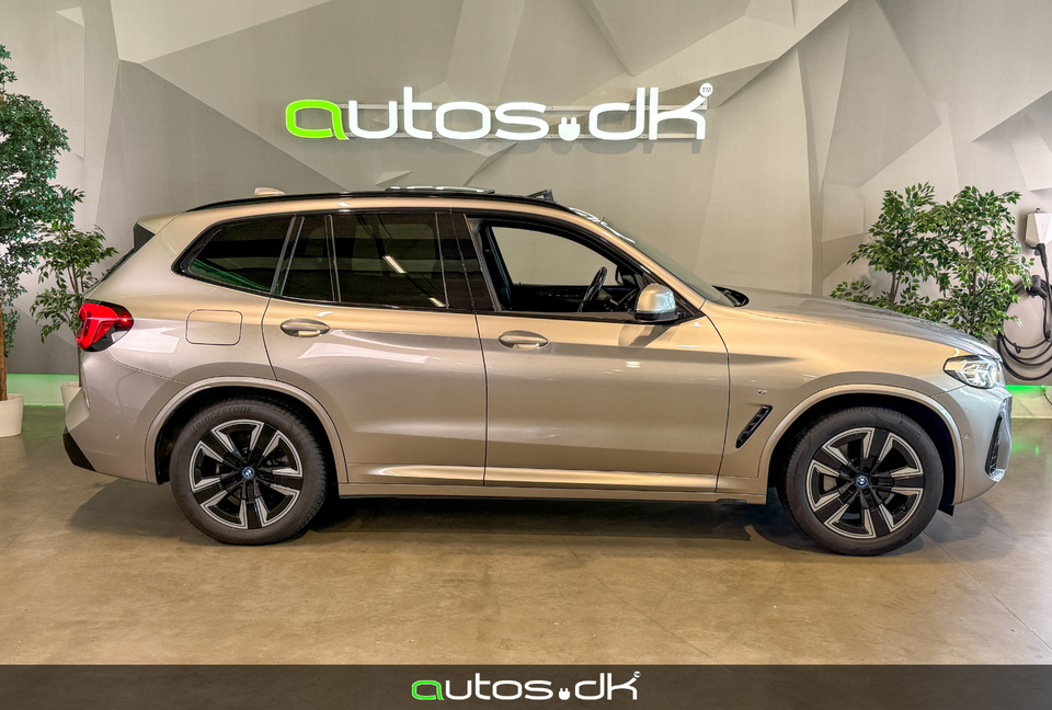BMW iX3 Charged M-Sport 5d