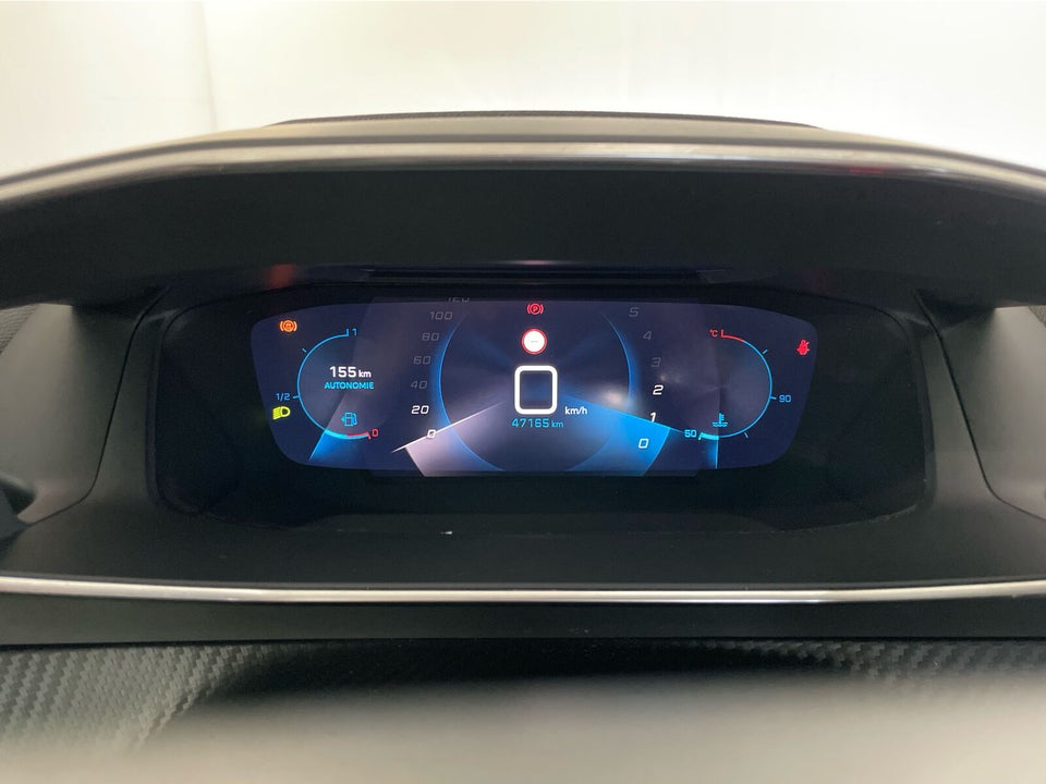 Peugeot 2008 1,2 PureTech 130 Platin Sport 5d