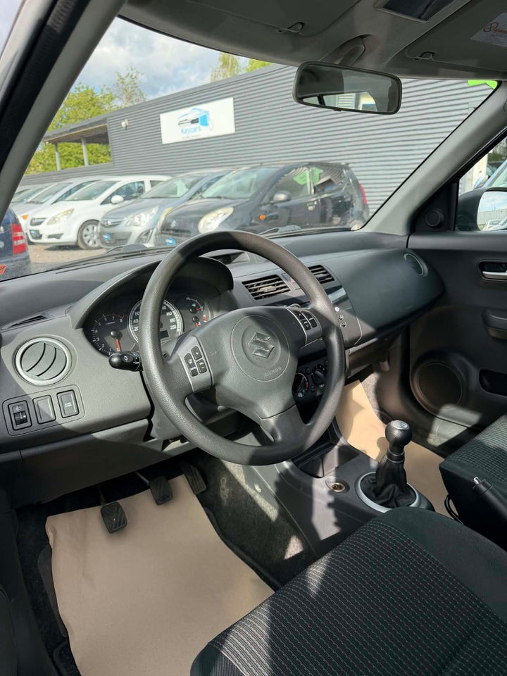 Suzuki Swift 1,3 GL-A 5d