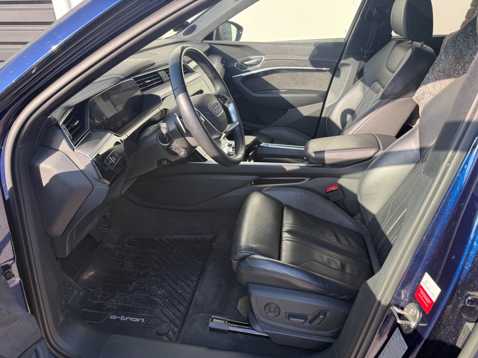 Audi e-tron 55 S-line Sportback quattro 5d