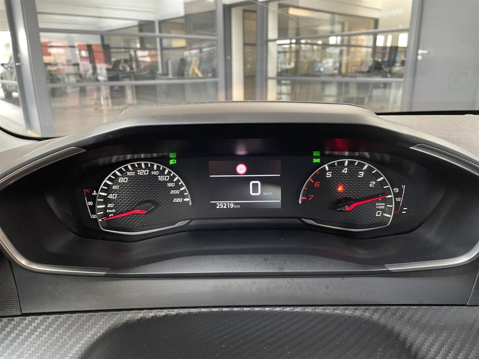 Peugeot 208 1,2 PureTech 75 Drive 5d