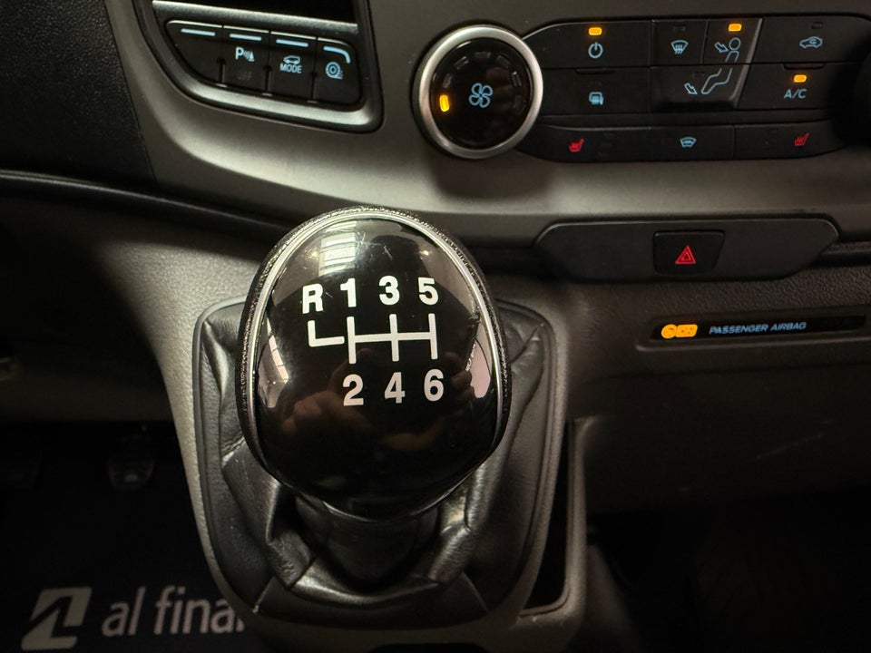 Ford Transit Custom 320L 2,0 TDCi 105 Trend