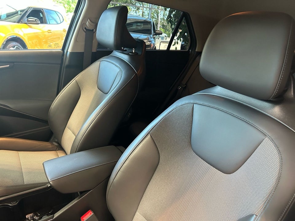 Kia Niro 1,6 PHEV Prestige DCT 5d