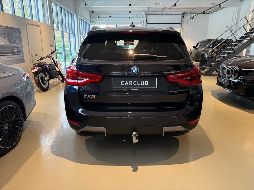 BMW iX3 Charged Impressive 5d