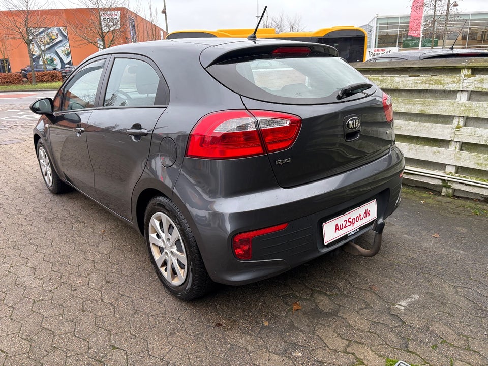 Kia Rio 1,2 CVVT Style 5d