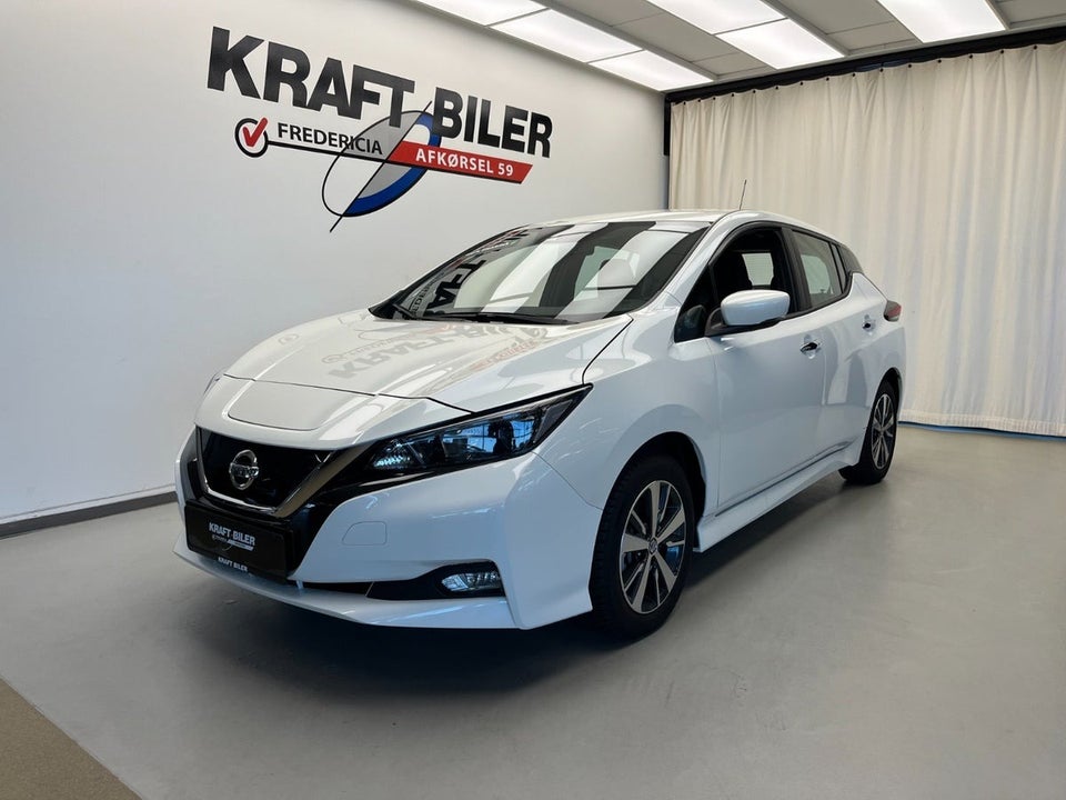 Nissan Leaf 40 Acenta 5d