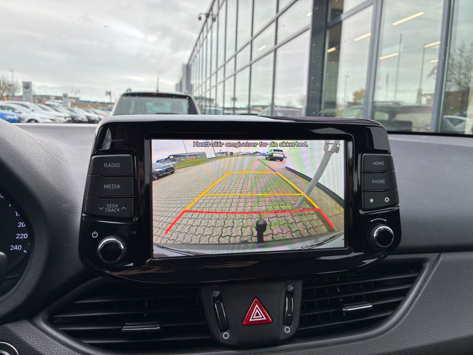 Hyundai i30 1,4 T-GDi Trend stc. DCT 5d